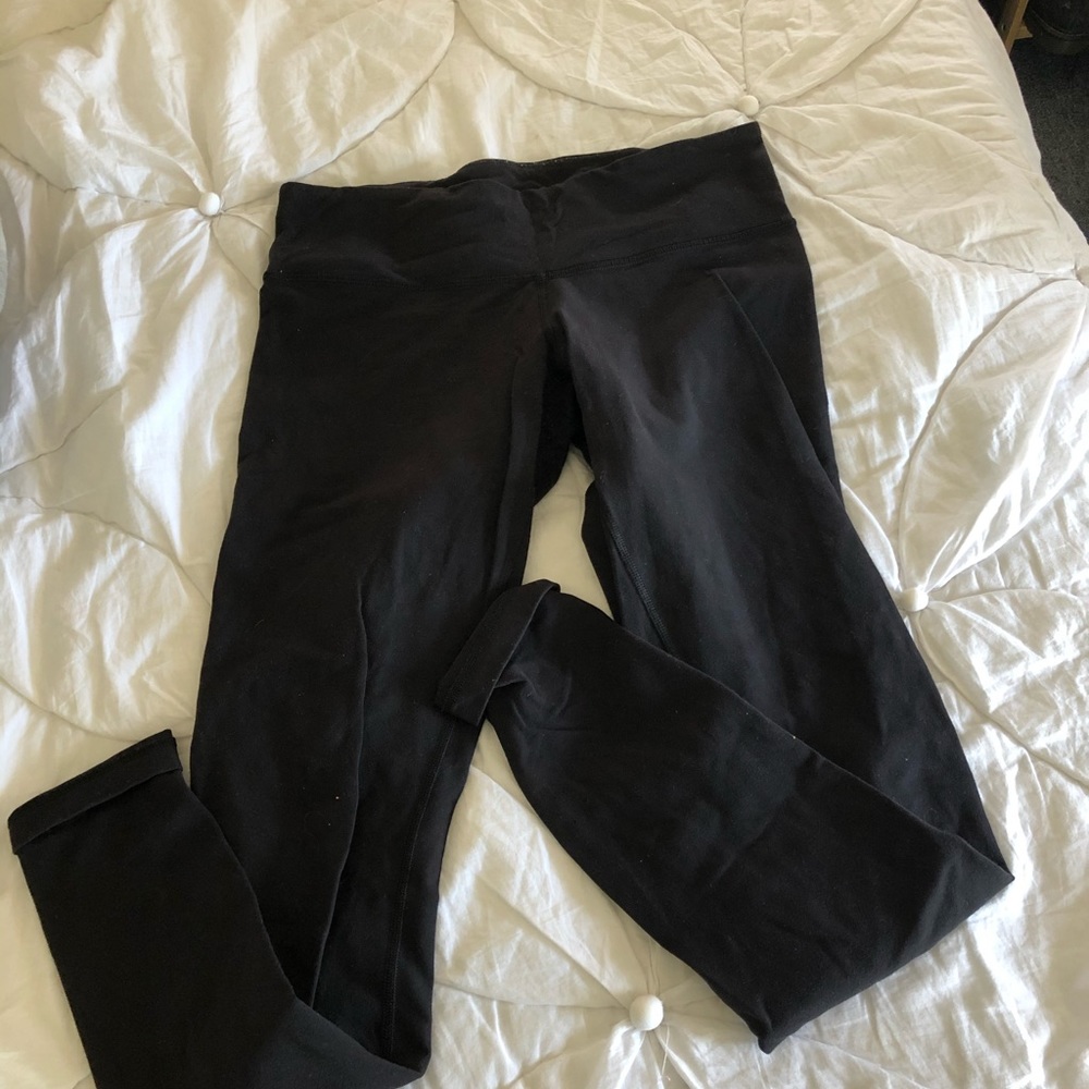 Lululemon wunder under black size 8